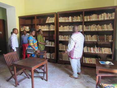 Inauguração da biblioteca pública distrital da Ilha de Moçambique